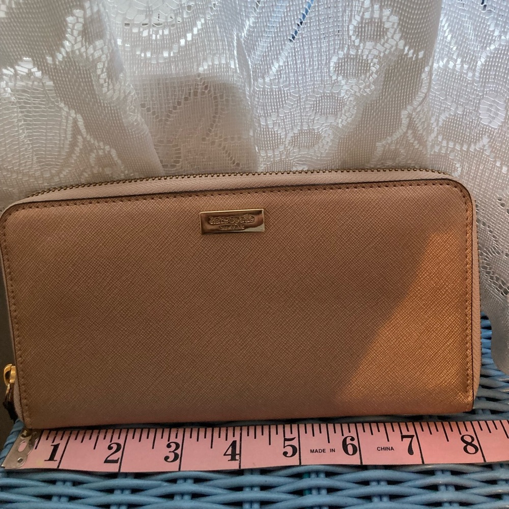 Kate Spade ♠️ Wallet